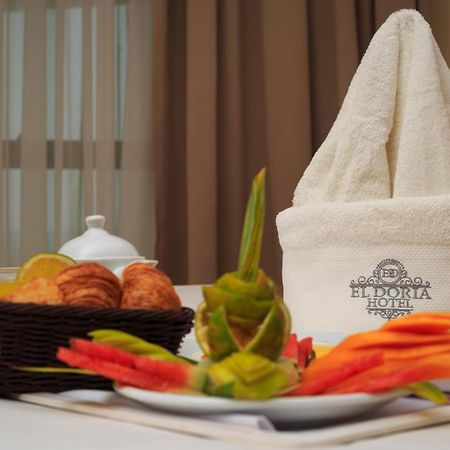 El Doria Hotel Lome Bagian luar foto