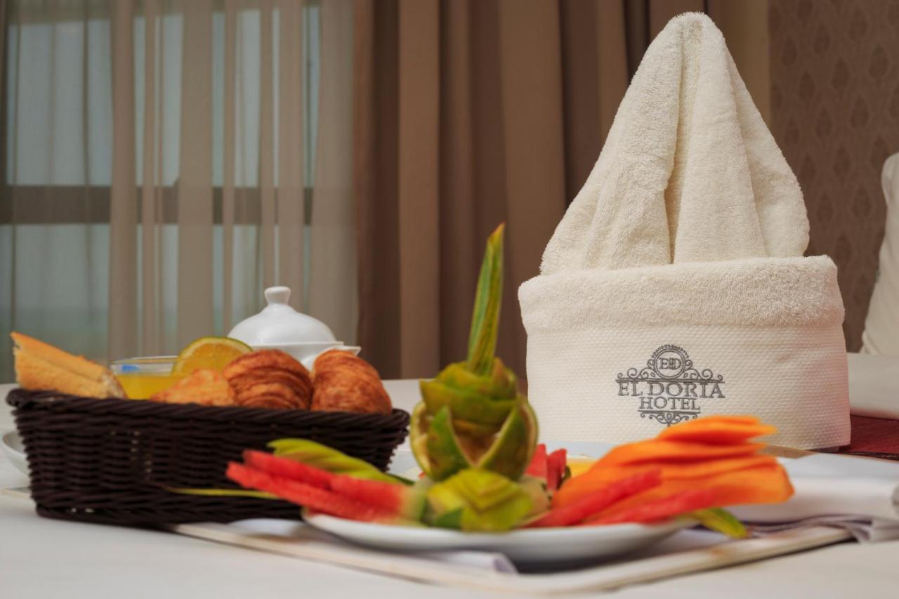El Doria Hotel Lome Bagian luar foto